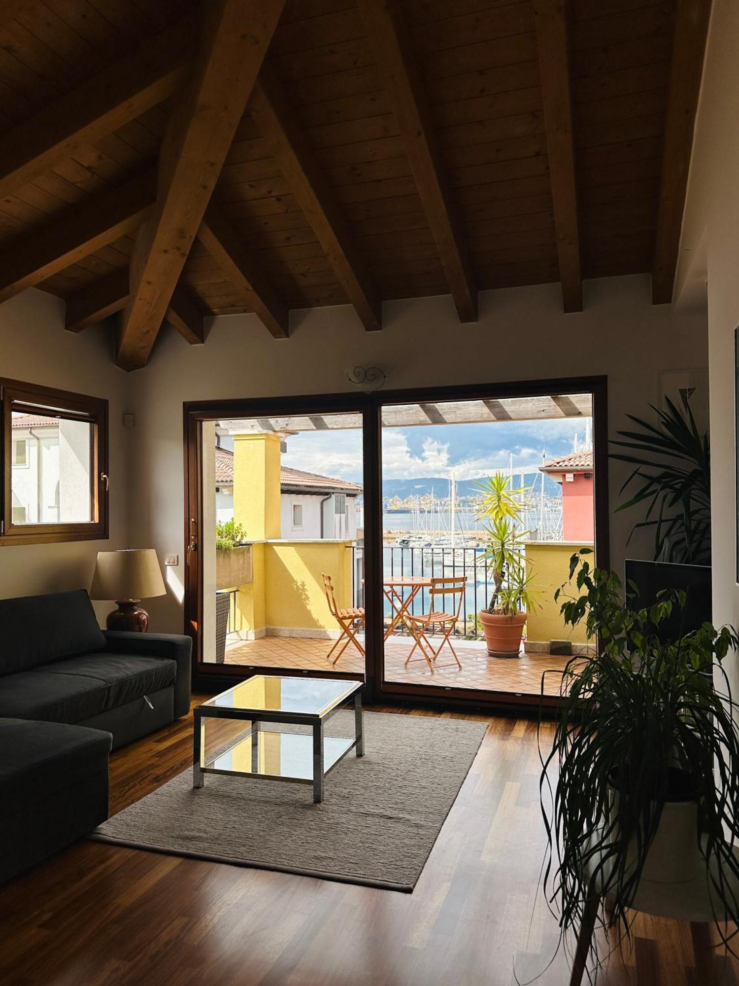 Apartment Claudia Муджа Екстер'єр фото
